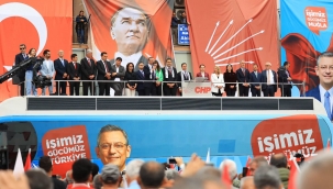 CHP Lideri Özgür Özel Ortaca’da konuştu; Limon üreticisine bu hale düşürenleri de Pazar güne hep birlikte sandığa gömeceğiz