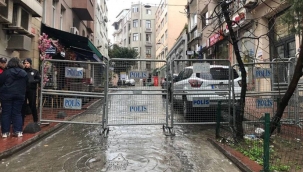 Kadınların Taksim’e yürüyüşüne polis engeli!