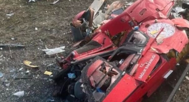Helikopter hastaneye çarpıp düştü 4 kişi öldü