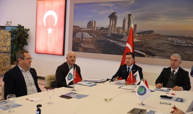 Kıyı Ege Belediyeler Birliği Bergama’da Toplandı