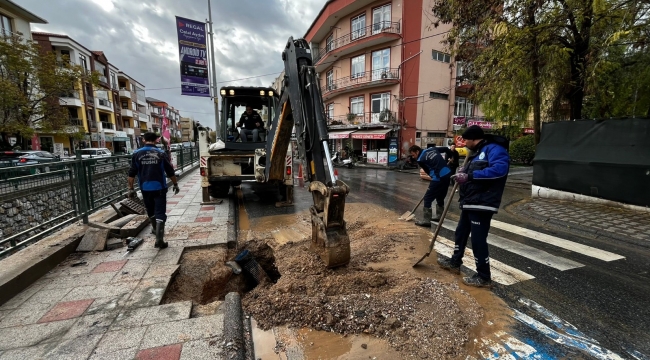 MUSKİ Ekipleri Yağmur Mesaisinde