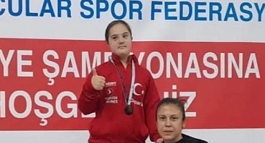 Özel çocuk Elif'ten çok özel başarı