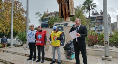 Muğla'nın Ortaca İlçesinde Yüzlerce öğretmen bugün iş bıraktı
