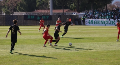 Muğlaspor dolu dizgin