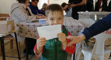 CHP Cumhurbaşkanı adaylığı ön seçimi... Ortaca'da oy verme işlemi yoğun bir şekilde devam ediyor