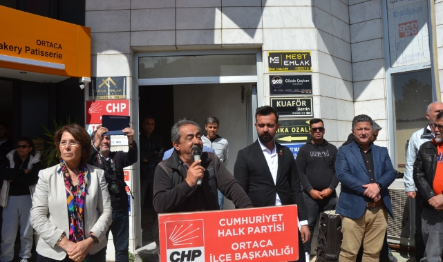 “Milletin istiklâlini, yine milletin azim ve kararı kurtaracaktır.”