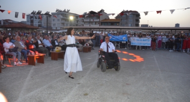 Dans Festivali renkli görüntülere sahne oldu