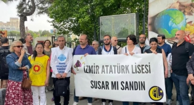 İzmir Atatürk Lisesi velileri: Çocuklarımızın geleceğinin karartmasına göz yummayacağız