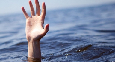 Dalyan'da 15 yaşındaki çocuk boğularak hayatını kaybetti.