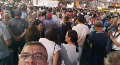 Özlem Çerçioğlu'nun AKP'ye g eçmesinin ardından CHP'den Aydın'da gövde gösterisi