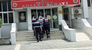 Köyceğiz'de Tefecilik Suçundan eski muhtar ve kardeşi tutuklandı. 