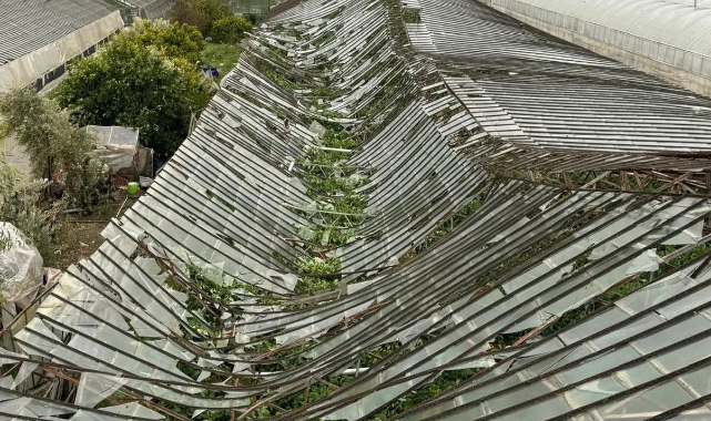 Seydikemer’de hortum, fırtına ve dolu seraları vurdu
