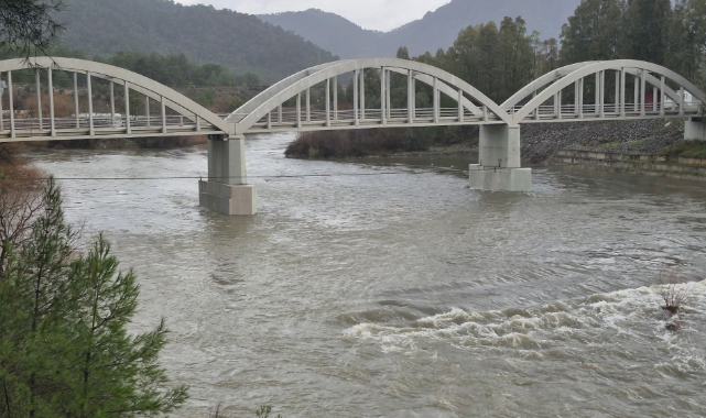 Aşırı yağışlar Muğla ve ilçelerini etkilemeye devam ediyor
