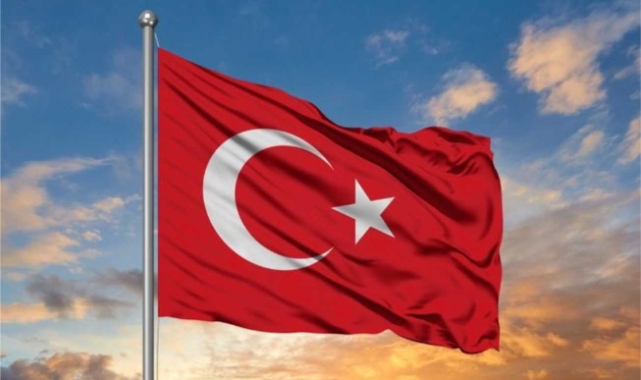 Emekli askerlerin “bayrak” öfkesi!