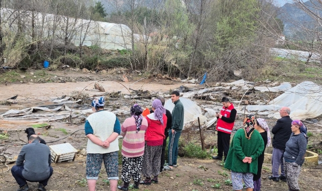 Köyceğiz’de Şiddetli Yağış Taşkınlara Yol Açtı: Evler ve Seralar Sular Altında Kaldı