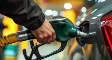 Motorine (mazota) gelen zam sonrası tabela değişti! Motorin fiyatları ne kadar, kaç TL? Benzine, indirim ya da zam var mı? Güncel akaryakıt fiyatları 24 Şubat 2026