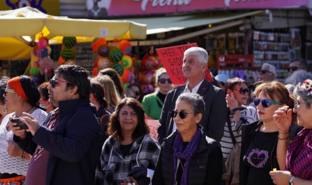 8 Mart Dünya Emekçi Kadınlar Günü Köyceğiz’de coşkuyla kutlandı. 