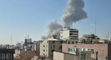 İran'a saldırı: Trump Hamaney'in öldüğünü duyurdu 