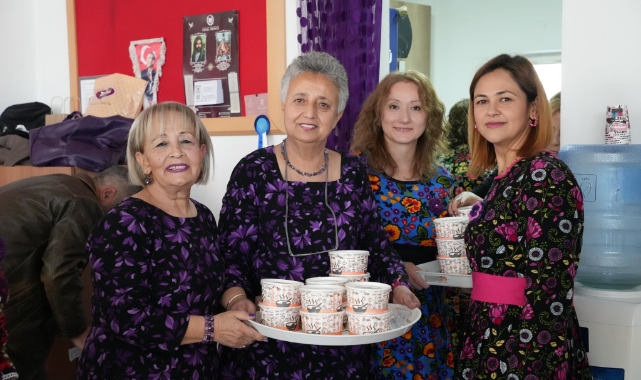 Kadınların korkmadan yaşayabildiği,Eşit ve Özgür haklarını kullandığı bir ülke mümkün. 