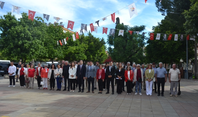 CHP’den 19 Mayıs’ta Atatürk Anıtı’na çelenk sunumu