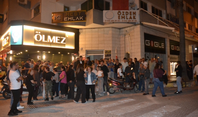 CHP Muğla ve İlçe Başkanlığı önünde “Mutlak butlan” nöbeti!