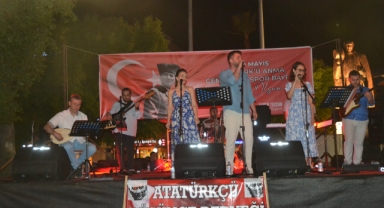 Muğla’da 19 Mayıs’ta binlerce kişi alanlara idi. 