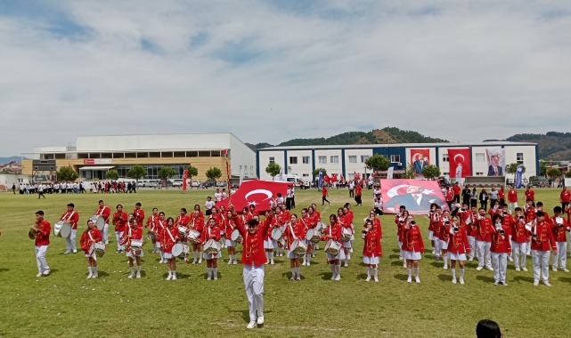 MUĞLA VE İLÇELERİNDE 19 MAYIS COŞKUSU 