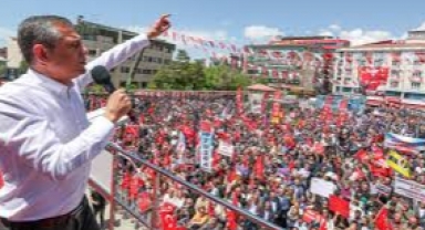 Özel'den Kılıçdaroğlu'na İzmir'den çağrı: '2 milyon üyemize genel başkan seçtirelim' 