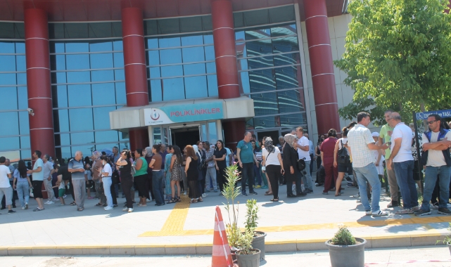 Ortaca'da Hastanede Korkutan Yangın: Yoğun Bakım Hastaları Sevk Ediliyor
