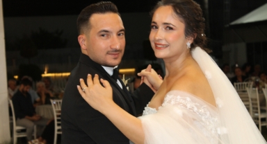 Berfin Ve Taşkın Görkemli düğün ile dünya evine girdi.