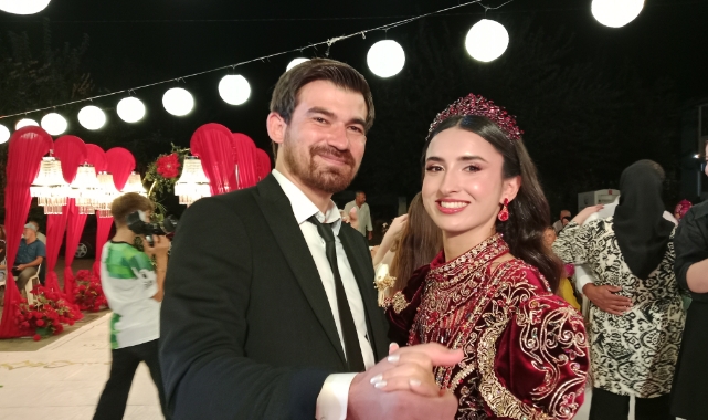 Havana Ve Şafak Görkemli düğün ile dünya evine girdi. 