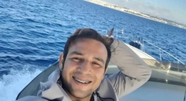 Muğla’nın Fethiye ilçesinde denizde hareketsiz halde bulunan kişinin hayatını kaybettiği belirlendi.