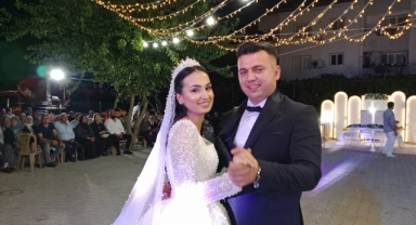 Büşra ve Serkan Görkemli düğün ile dünya evine girdi.