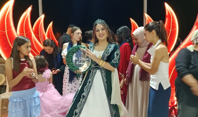 Çile ve Aykut Görkemli düğün ile dünya evine girdi. 