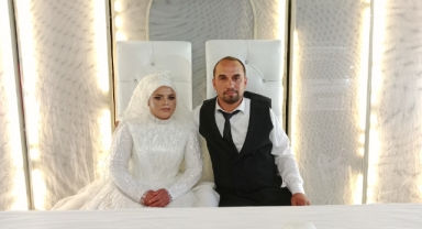 Medine ve ferdi Görkemli düğün ile dünya evine girdi.